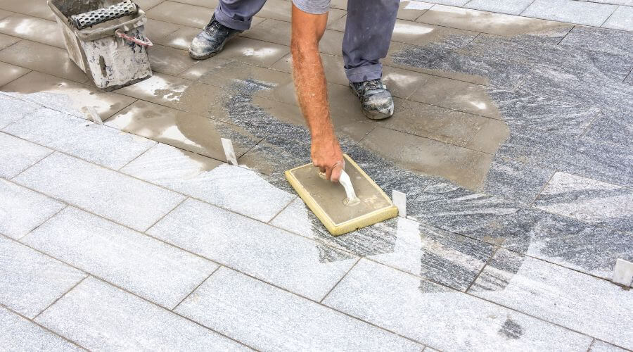 Professional gutter cleaning in Mission, SD